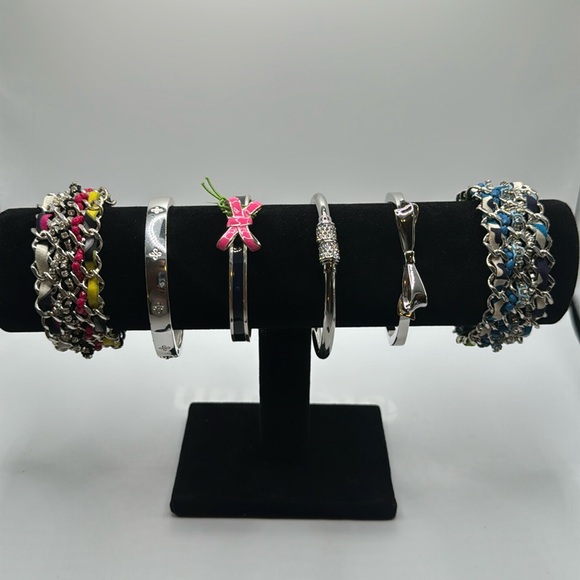 VERA BRADLEY “IN THE MIX” WOVEN BRACELET WITH MAGNETIC CLOSURE 💛🩷🩶🖤🤍 - Picture 8 of 8